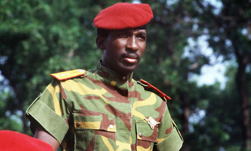 Burkina Faso : la famille de Thomas Sankara ne participera pas à l’enterrement de l’ex-président burkinabé