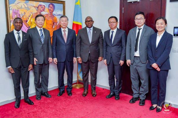 RDC : Sama Lukonde et Zhao Bin cogitent sur la consolidation de l'amitié et la coopération sino-congolaise