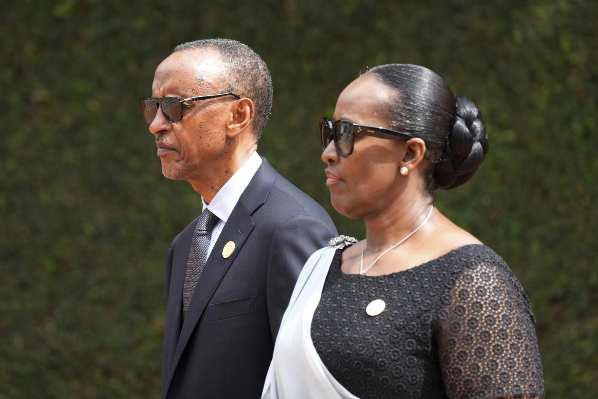 Pour l’historien Isidore Ndaywel, la paix au Rwanda est « artificielle » et craint un « retour de la manivelle » des Hutus contre les Tutsis